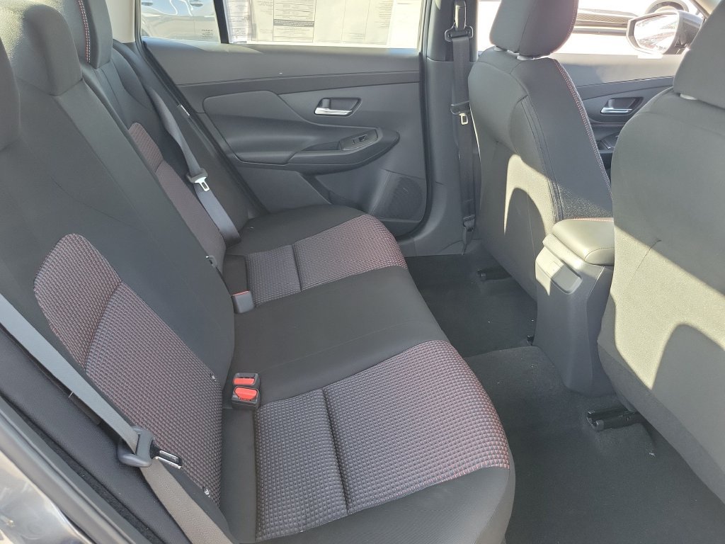 New 2027 Nissan Sentra SR w/ Floor Mat Package FWD image 13