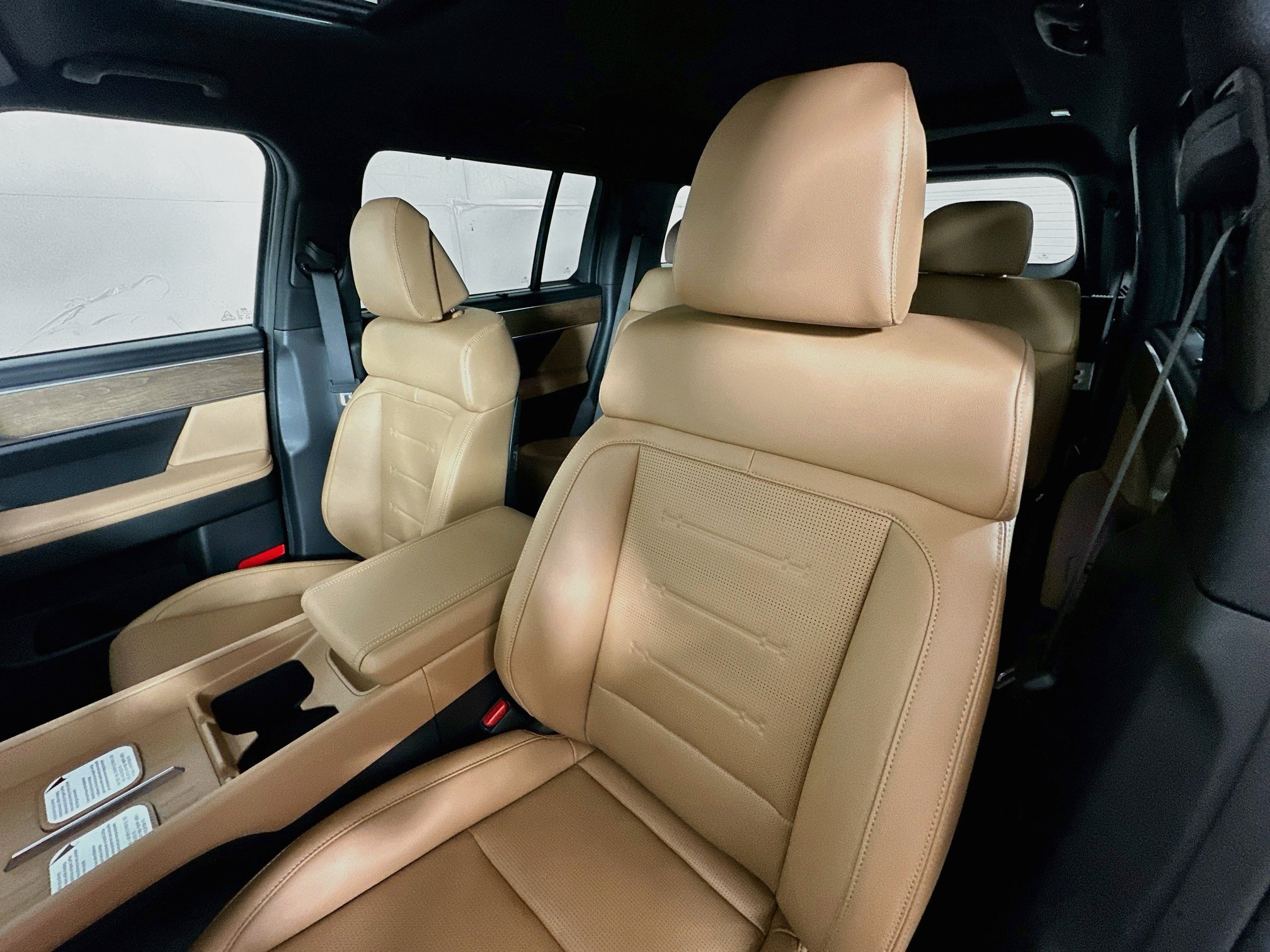 New 2027 Hyundai Santa Fe Limited AWD/4WD image 21