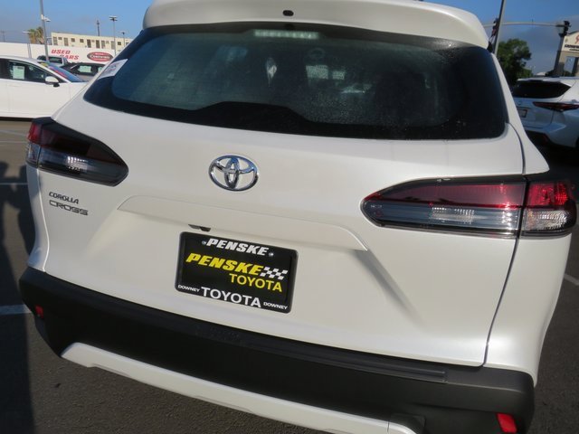 New 2026 Toyota Corolla Cross L image 12
