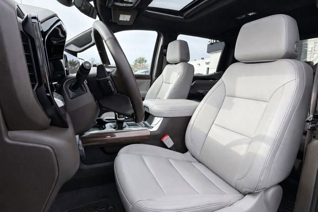 Used 2024 Chevrolet Silverado 1500 RST image 10