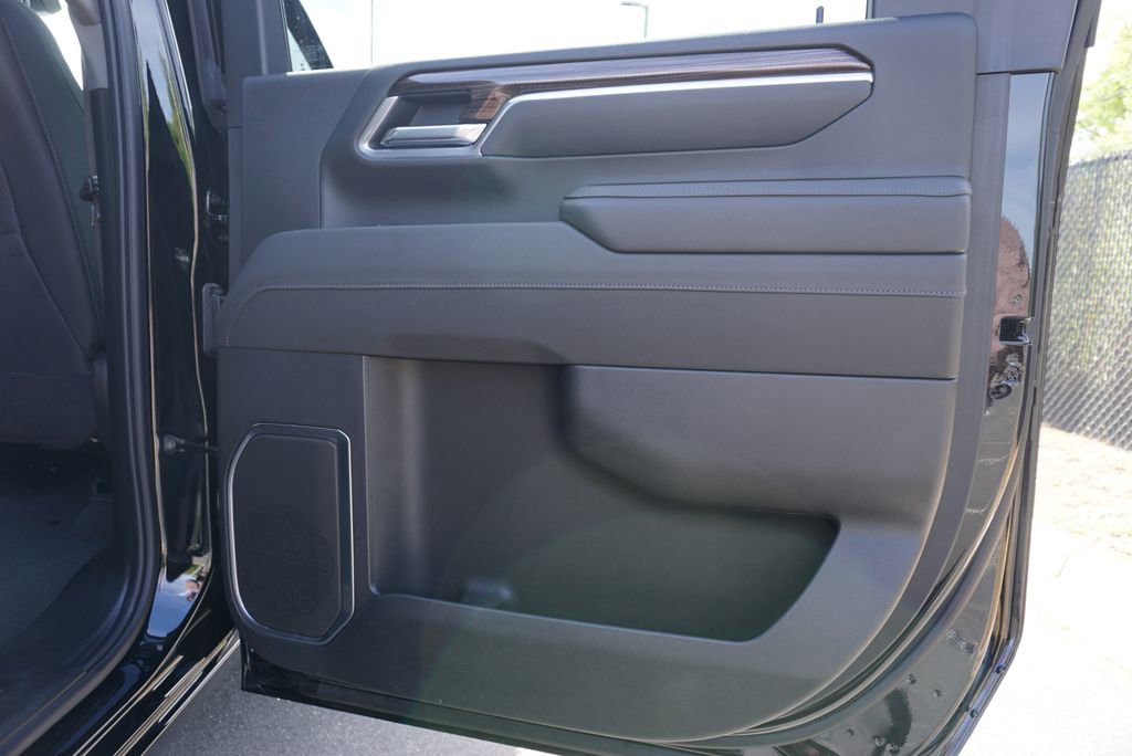 Used 2025 Chevrolet Silverado 2500 LT w/ All Star Edition image 45