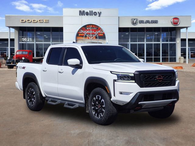 Used 2023 Nissan Frontier PRO-4X w/ Technology Package image 2