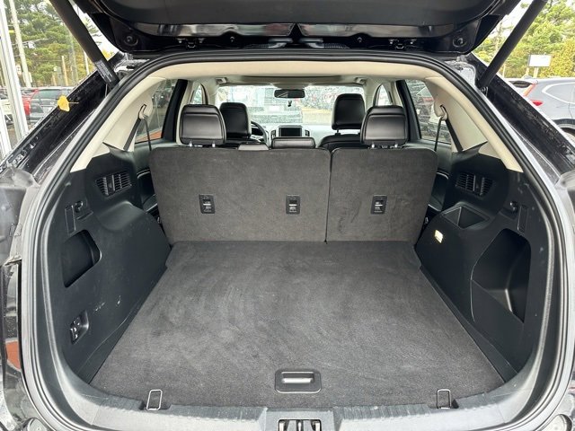 Used 2021 Ford Edge SEL w/ Convenience Package image 19