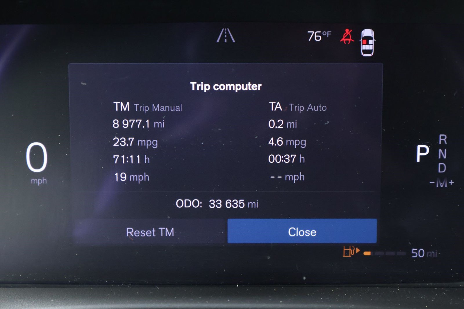 Certified 2023 Volvo XC40 B5 Plus w/ Driver Assist Package AWD/4WD image 12