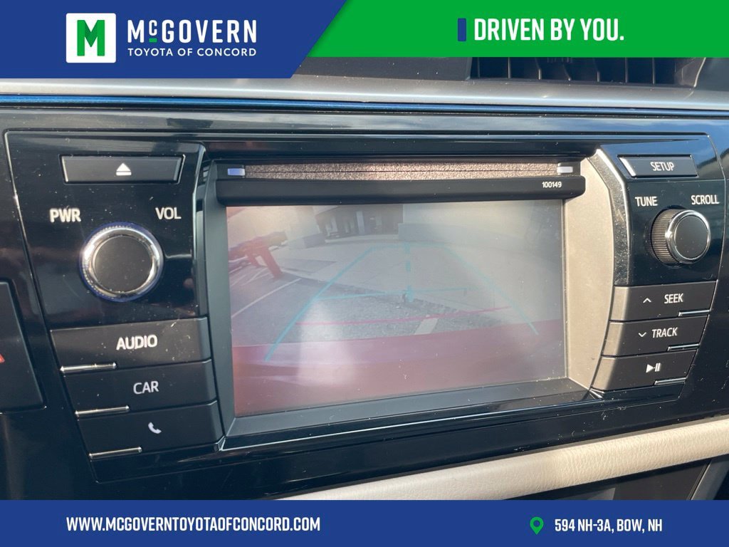 Used 2015 Toyota Corolla LE FWD image 30
