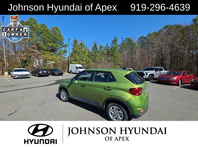 Used 2021 Hyundai Venue SE image 16