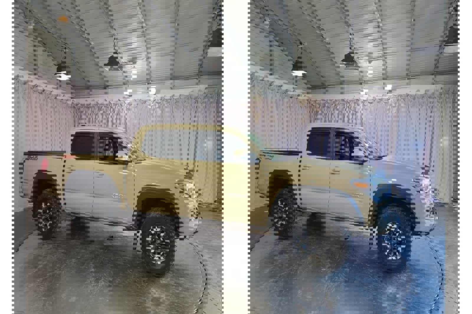 Used 2017 Toyota Tacoma TRD Off-Road image 7