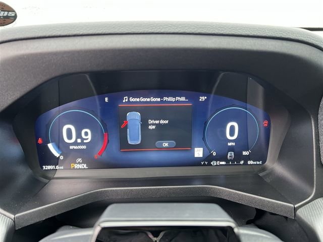 Used 2025 Ford Explorer ST-Line image 14