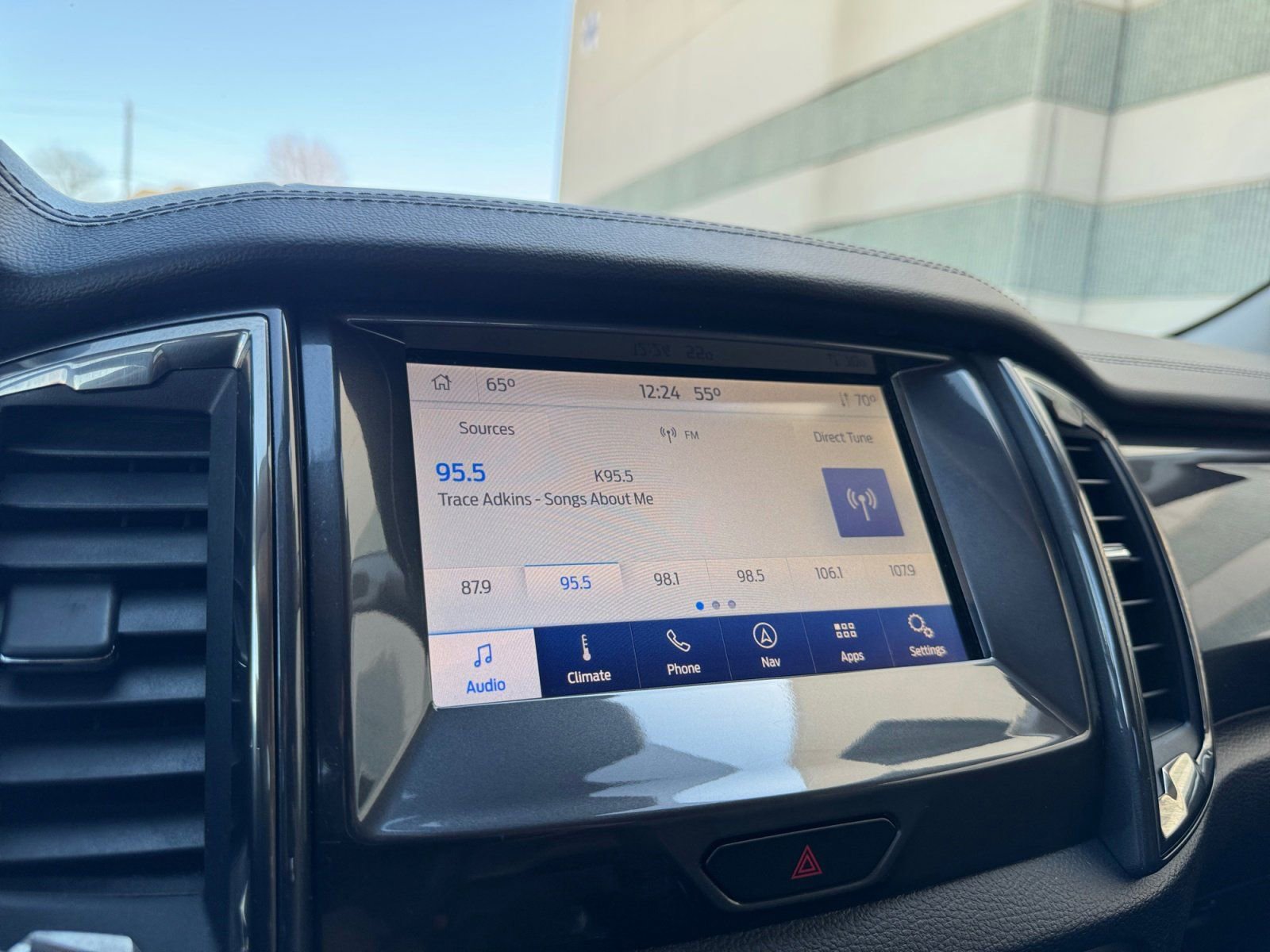 Used 2020 Ford Ranger Lariat w/ Technology Package image 25