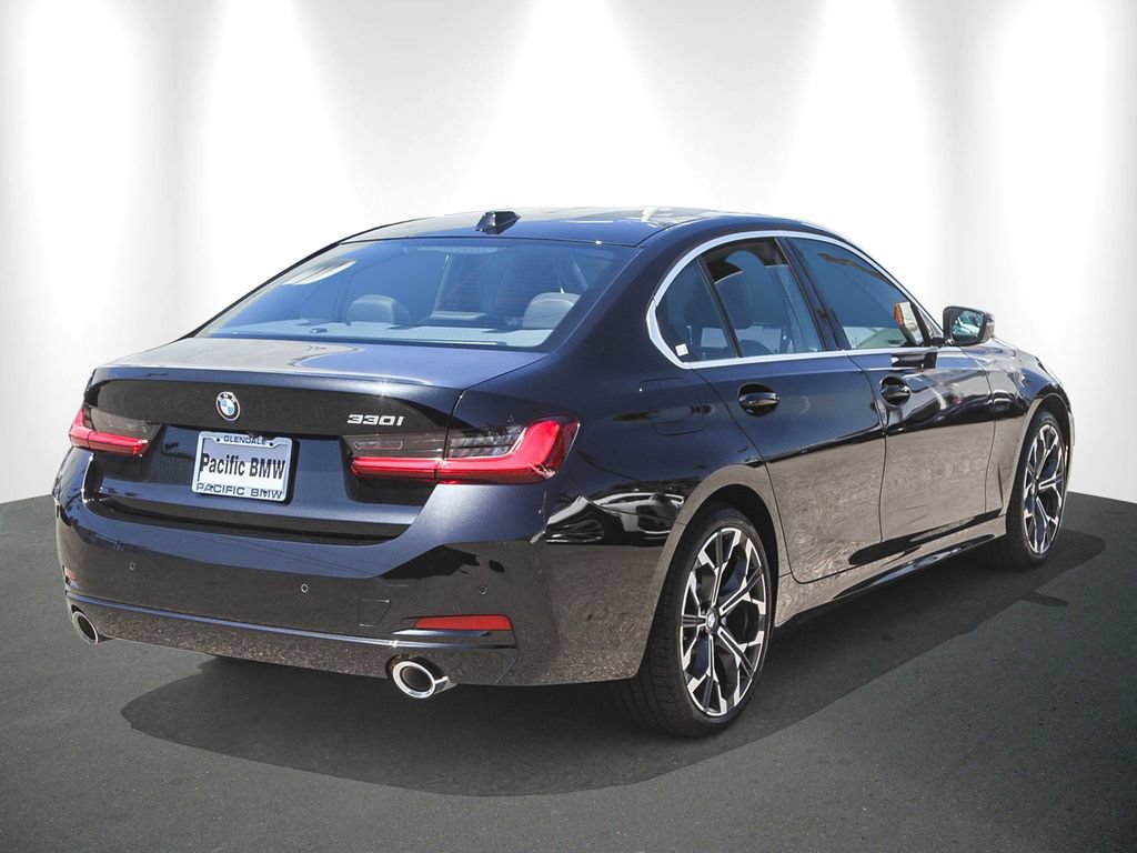 Used 2025 BMW 330i Sedan RWD image 6