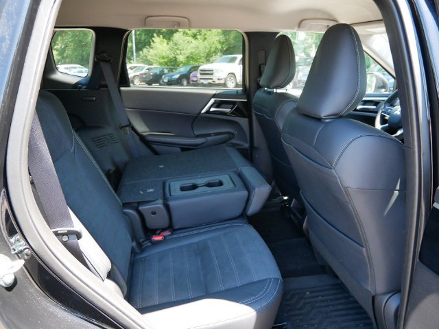Used 2026 Mitsubishi Outlander SE AWD/4WD image 9
