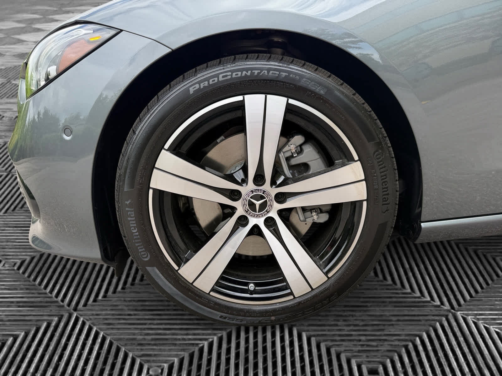 Used 2026 Mercedes-Benz C 300 4MATIC Sedan image 9