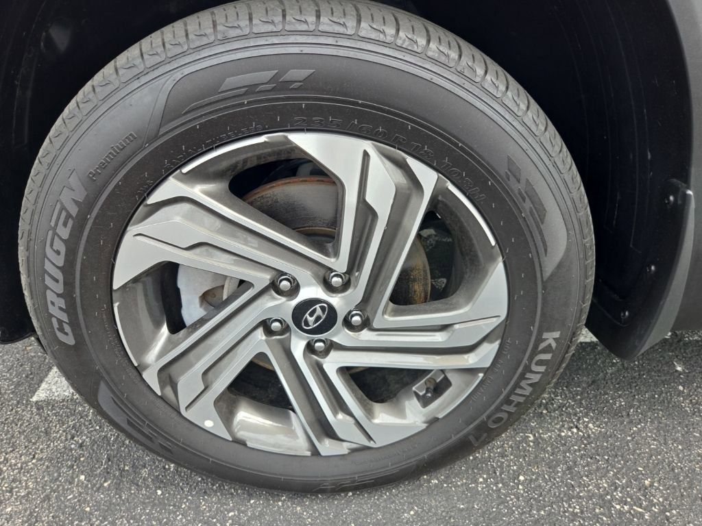 Certified 2023 Hyundai Santa Fe SEL AWD/4WD image 16