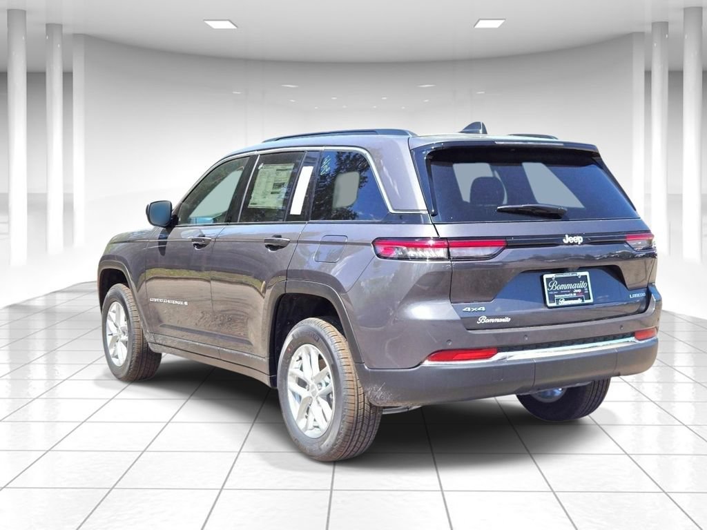 New 2026 Jeep Grand Cherokee Laredo X AWD/4WD image 5