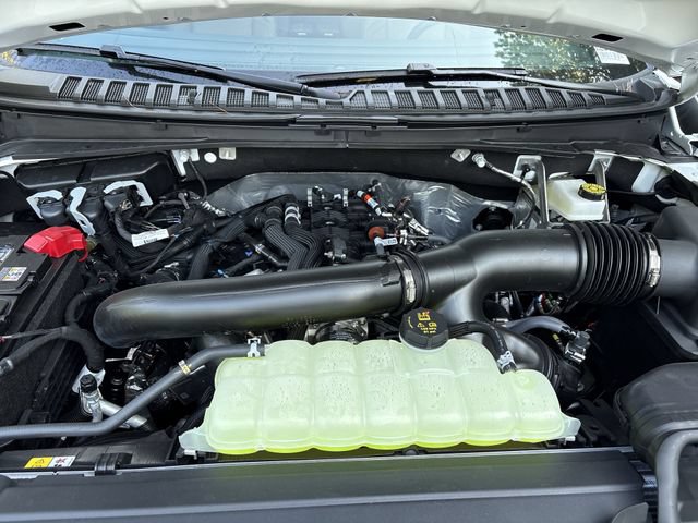 New 2027 Lincoln Navigator Black Label AWD/4WD image 28