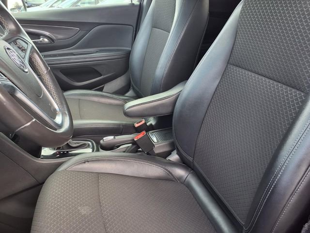 Used 2019 Buick Encore Preferred image 3