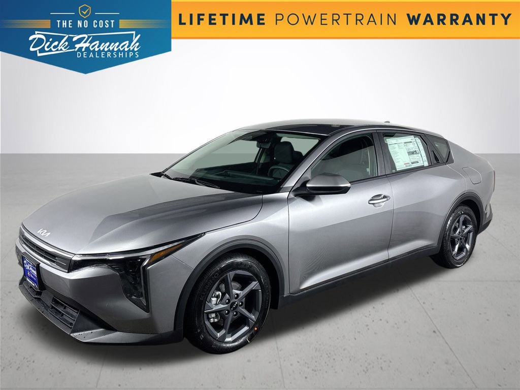 New 2025 Kia K4 LXS