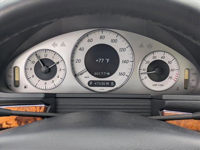 Used 2009 Mercedes-Benz E 350 Sedan image 12