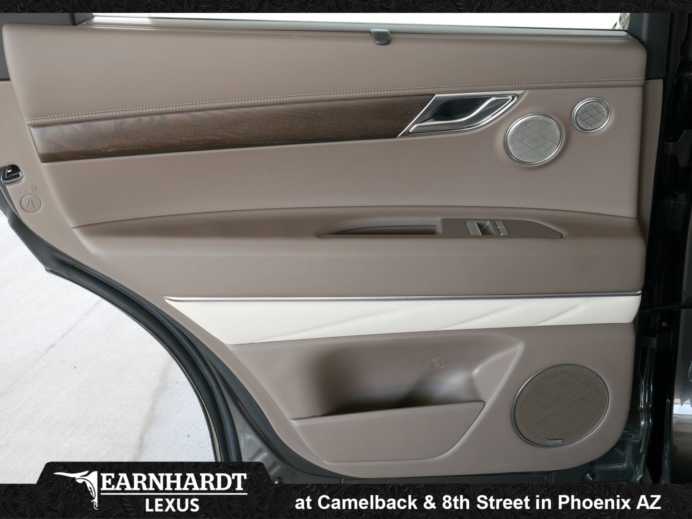 Used 2024 Genesis GV80 3.5T w/ Advanced Package image 26