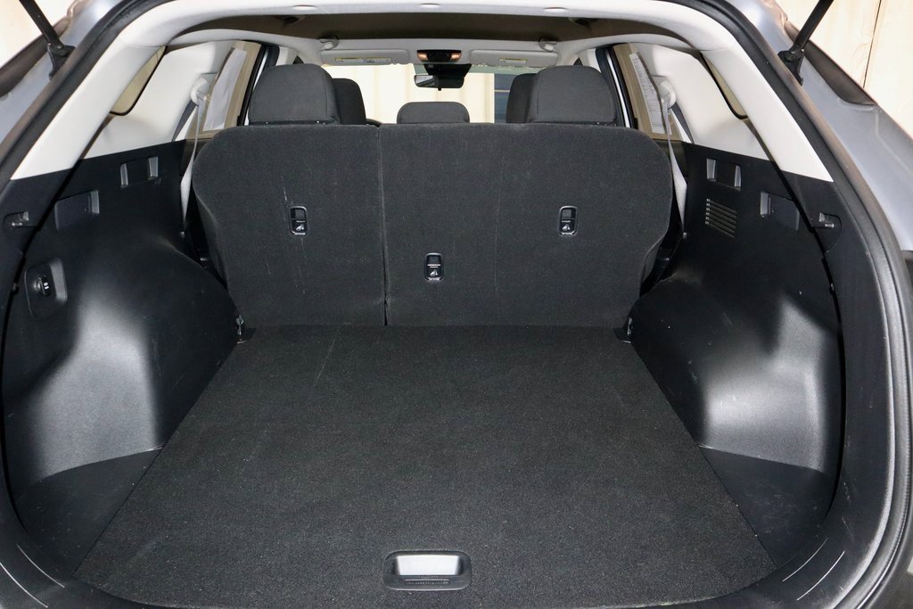 Used 2023 Kia Sportage LX image 14