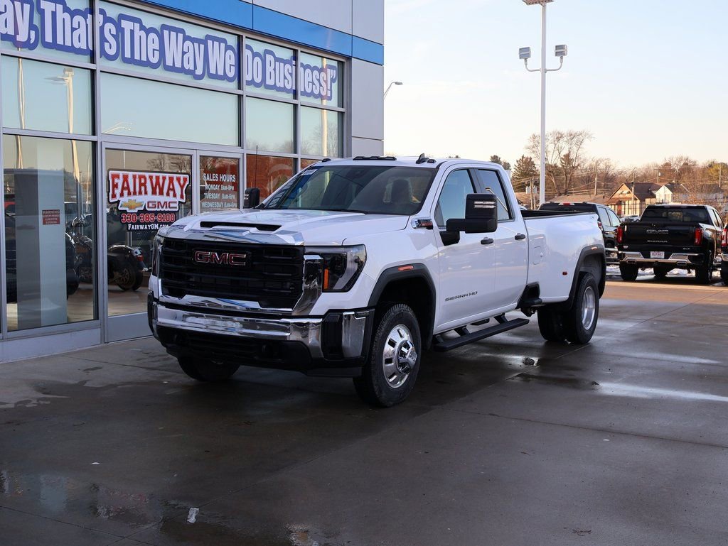 New 2026 GMC Sierra 3500 Pro AWD/4WD image 6