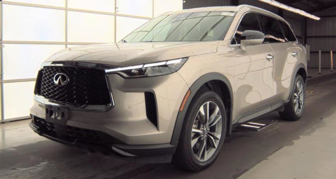 Certified 2023 INFINITI QX60 Luxe w/ Cargo Package