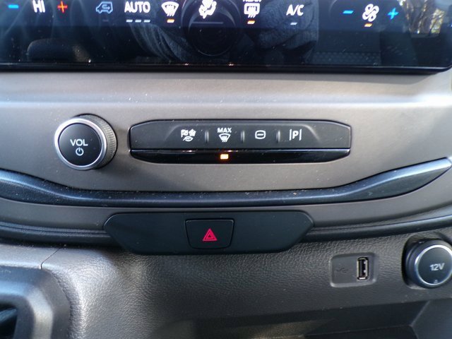 Used 2022 Ford Transit 350 XLT image 33