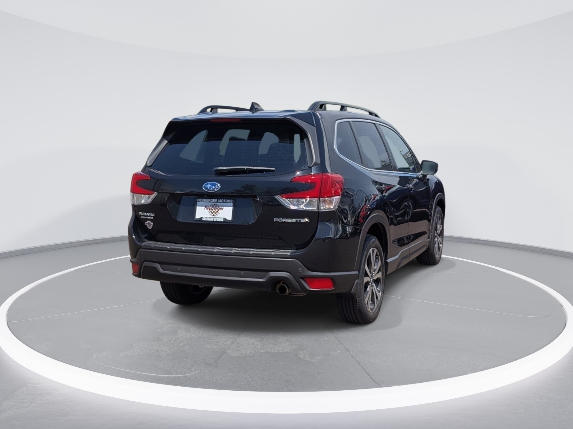 Used 2023 Subaru Forester Limited AWD/4WD image 7