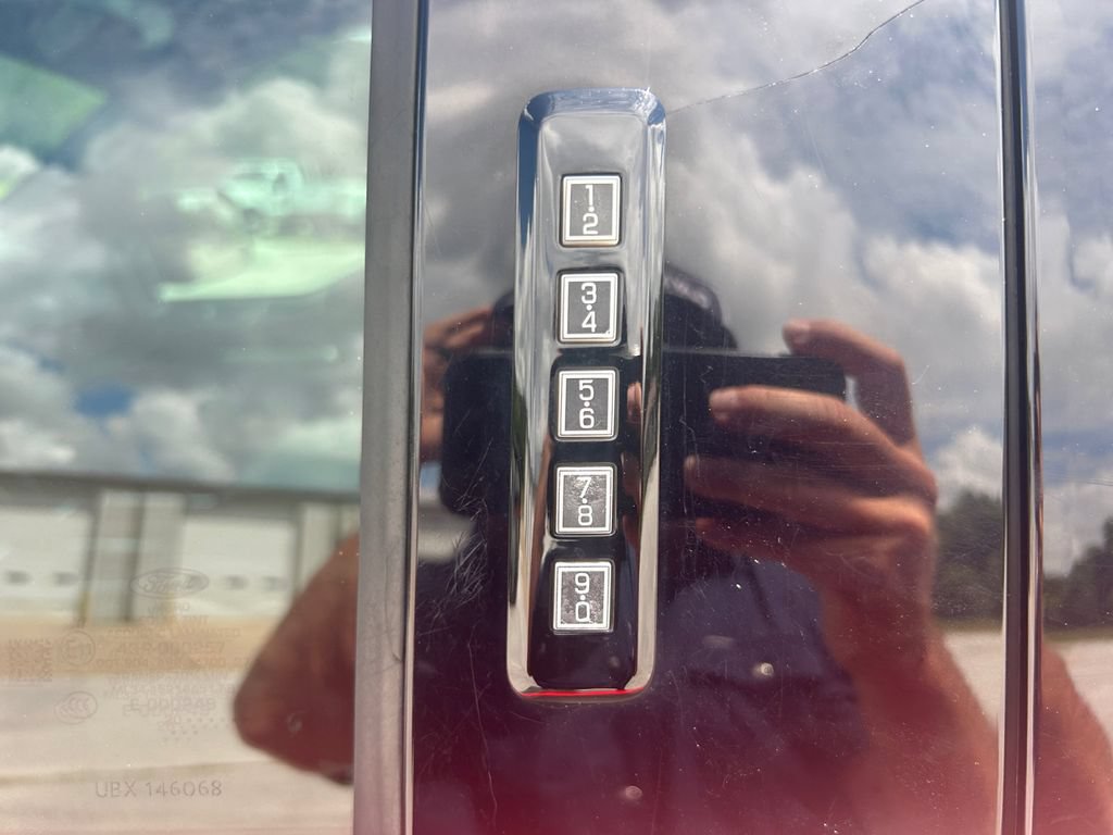 Used 2020 Ford F150 Raptor AWD/4WD image 21