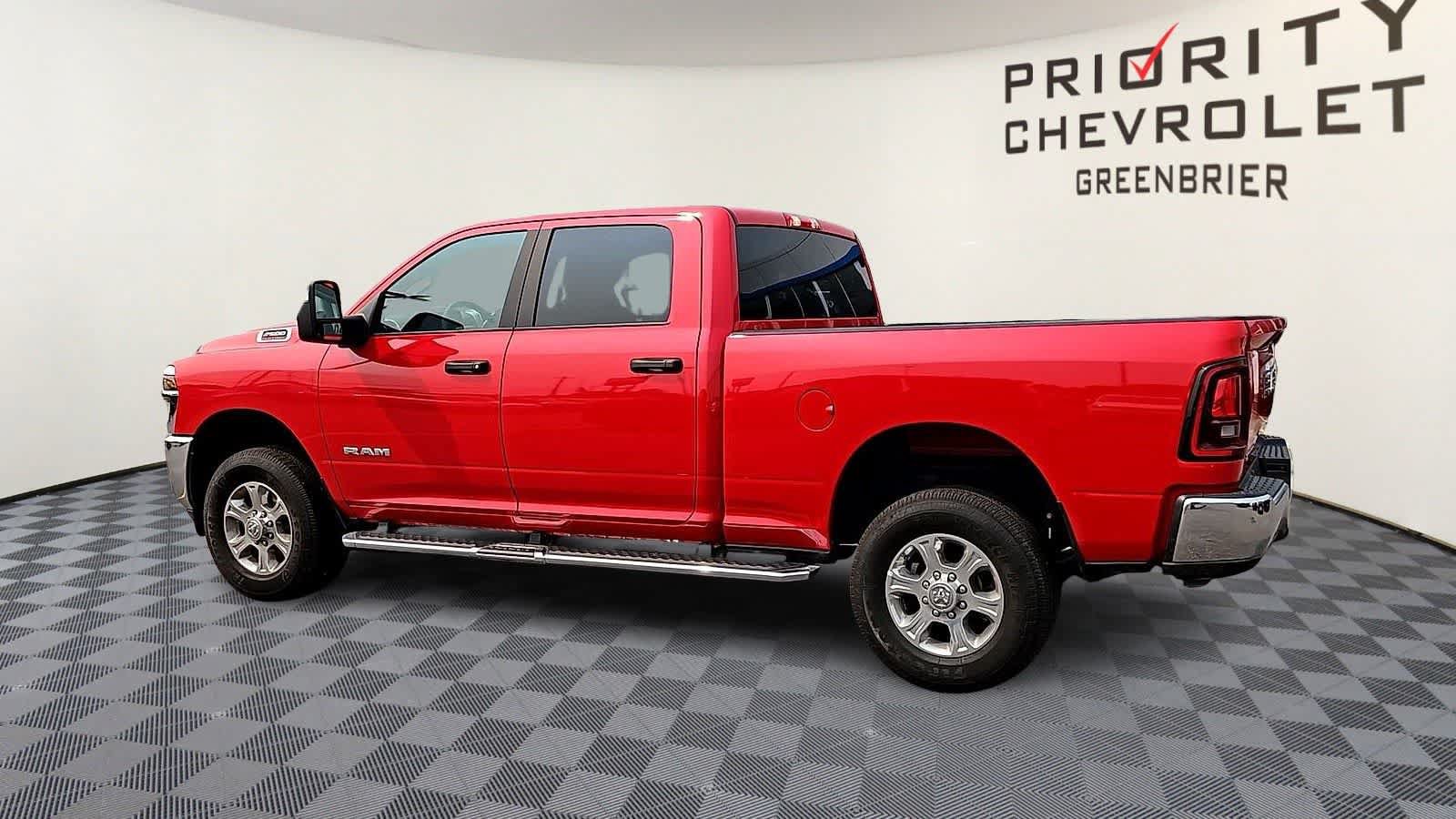 Used 2026 RAM 2500 Big Horn AWD/4WD image 6
