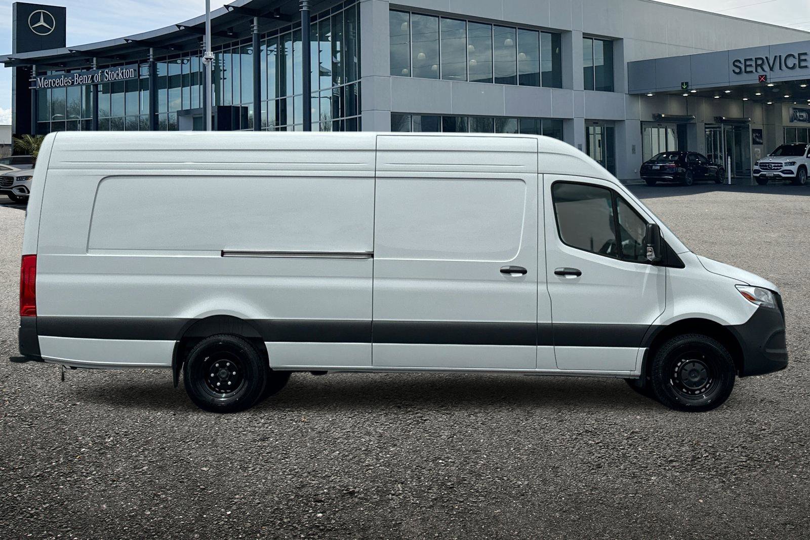 New 2025 Mercedes-Benz Sprinter 3500 image 3