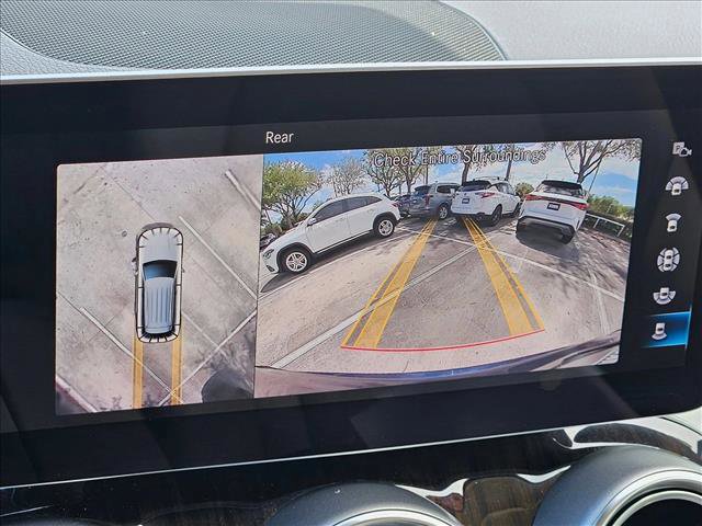 Used 2022 Mercedes-Benz GLC 300 image 13