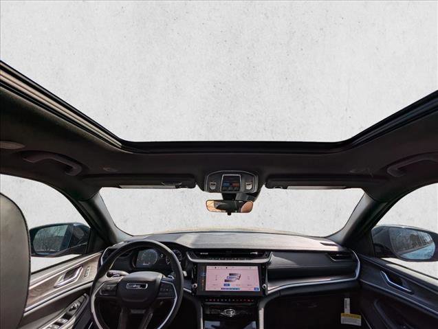 New 2026 Jeep Grand Cherokee Limited w/ Limited Altitude Package image 15