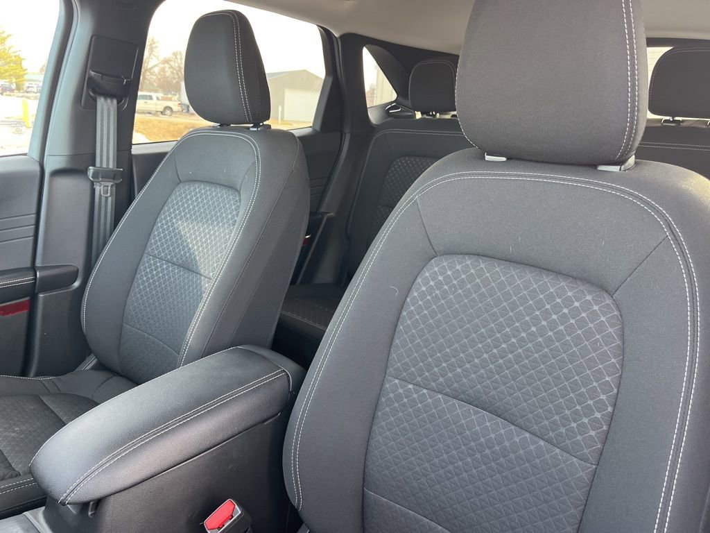 Used 2024 Ford Escape Active image 12