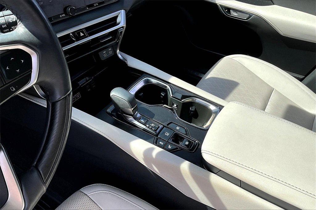 Used 2024 Lexus RX 350 w/ Technology Package image 15