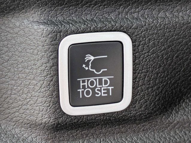 New 2026 Jeep Grand Cherokee L 2WD image 13