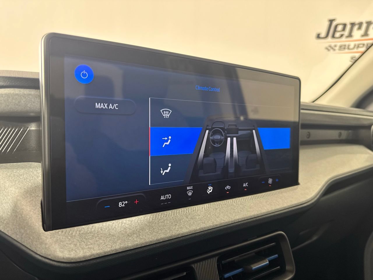 Used 2026 Ford Maverick XLT FWD image 16