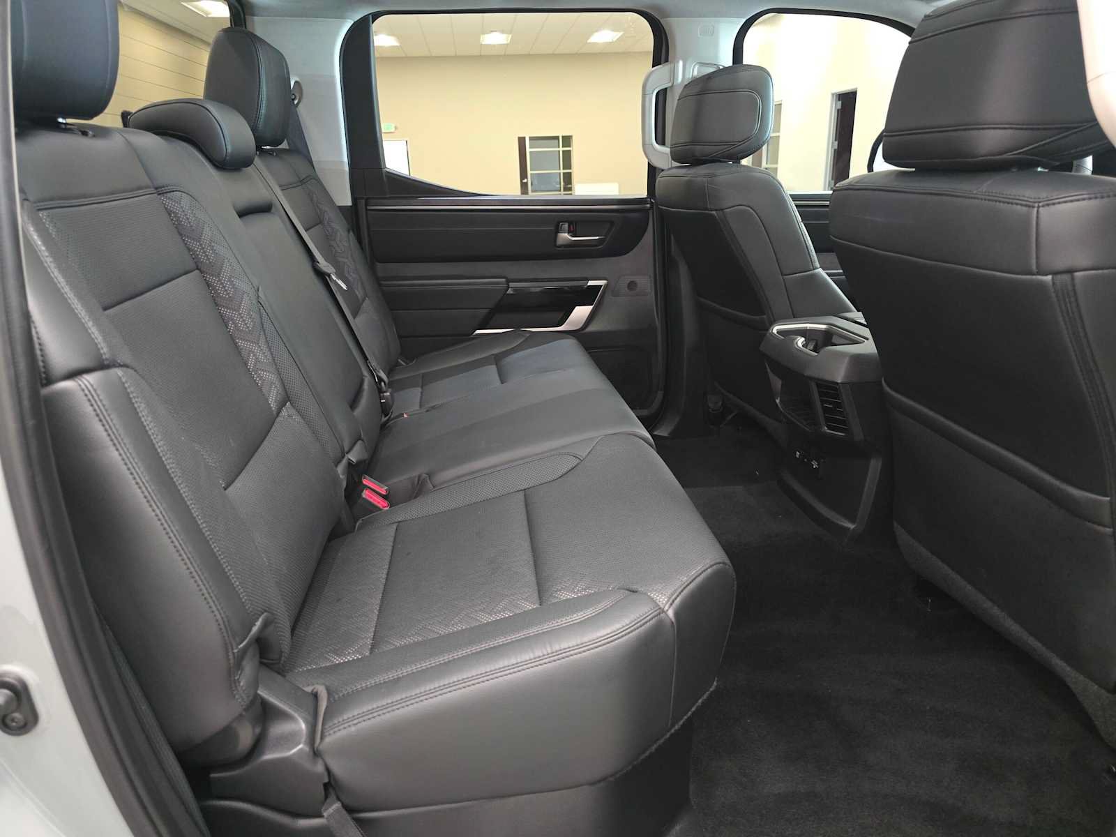 Used 2024 Toyota Tundra Limited AWD/4WD image 26