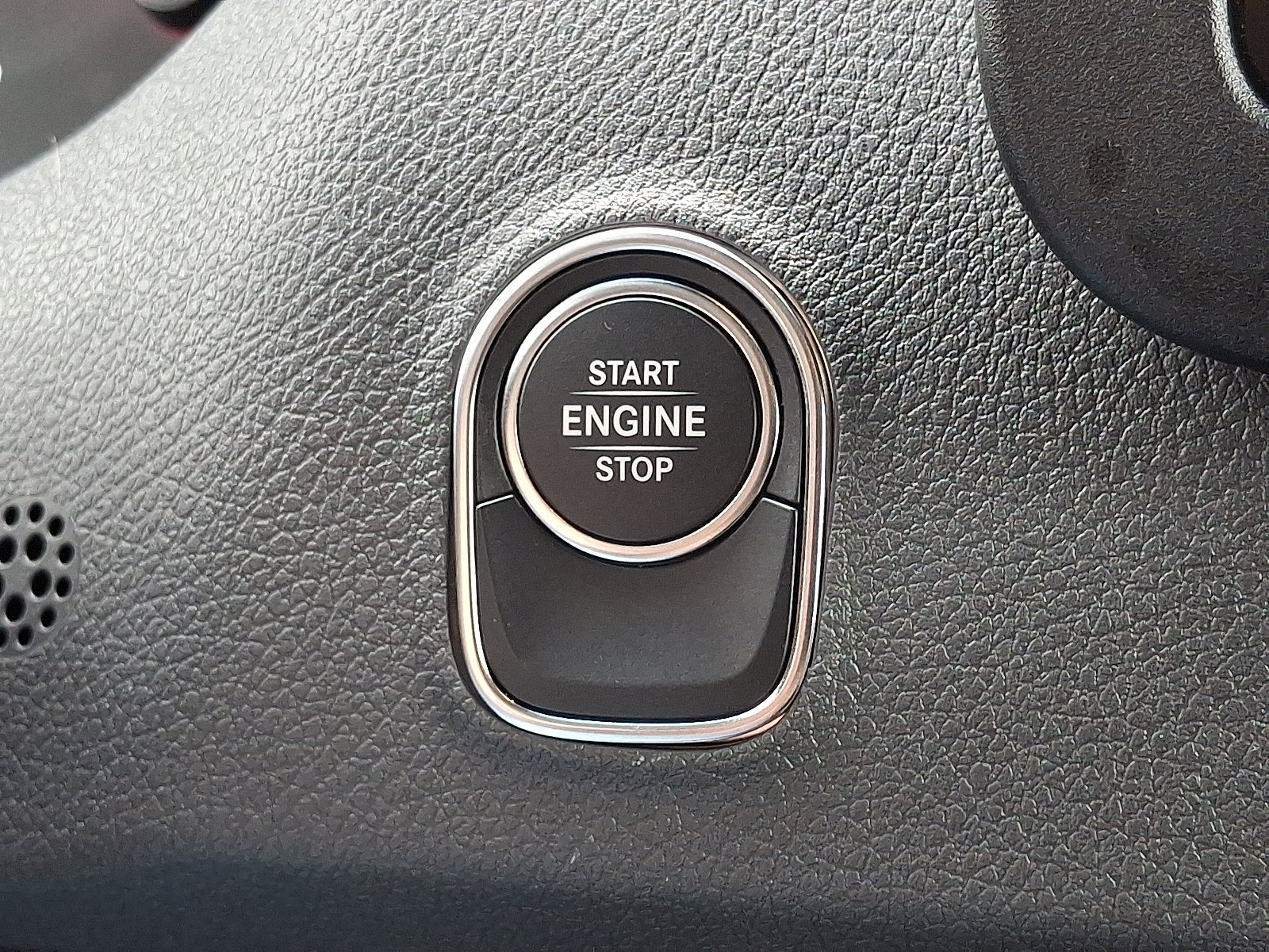 Used 2025 Mercedes-Benz Sprinter 2500 image 23