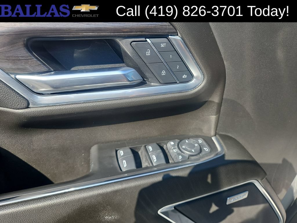 Certified 2025 Chevrolet Silverado 2500 LTZ w/ LTZ Convenience Package AWD/4WD image 11