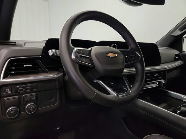 Used 2025 Chevrolet Tahoe Premier RWD image 17