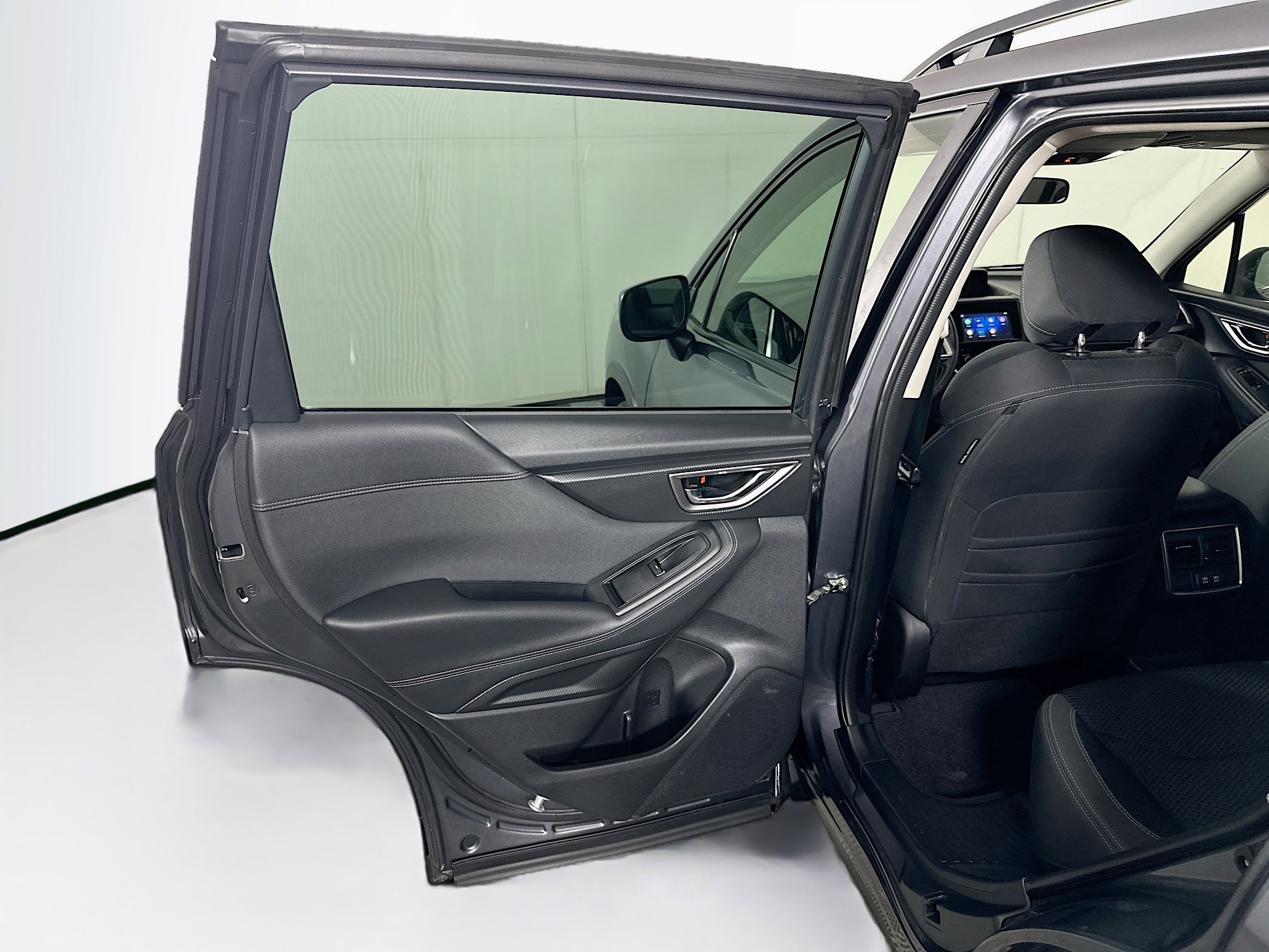 Used 2022 Subaru Forester Premium image 25