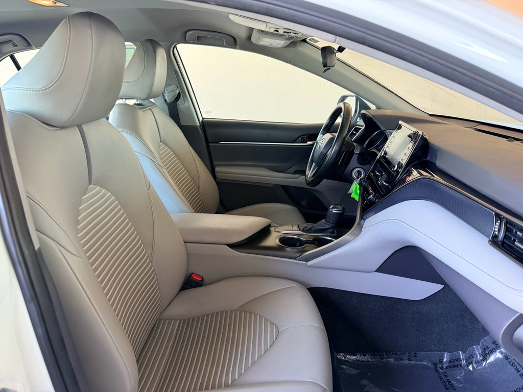 Used 2022 Toyota Camry SE FWD image 13
