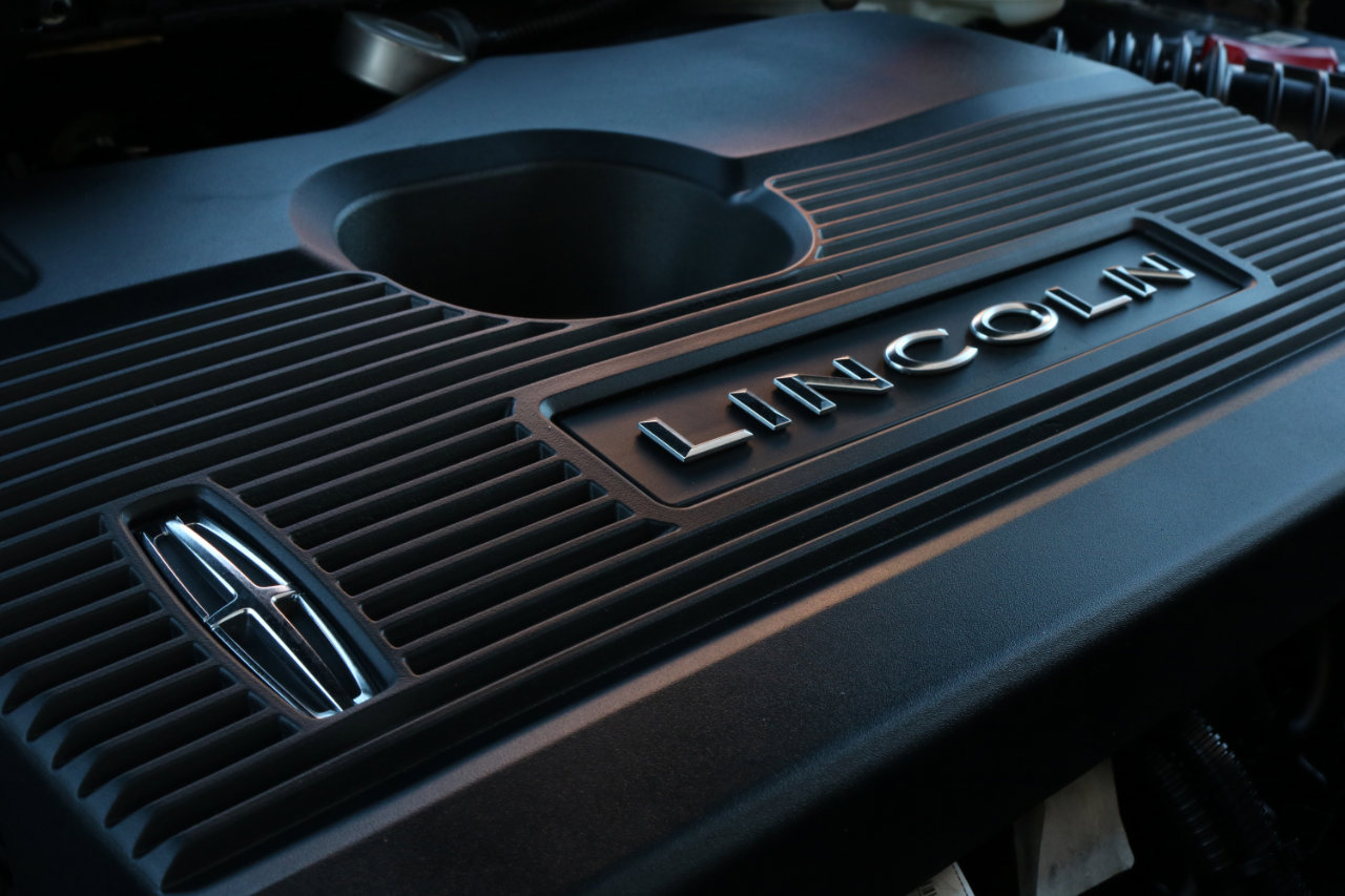 Used 2019 Lincoln Nautilus Reserve image 47