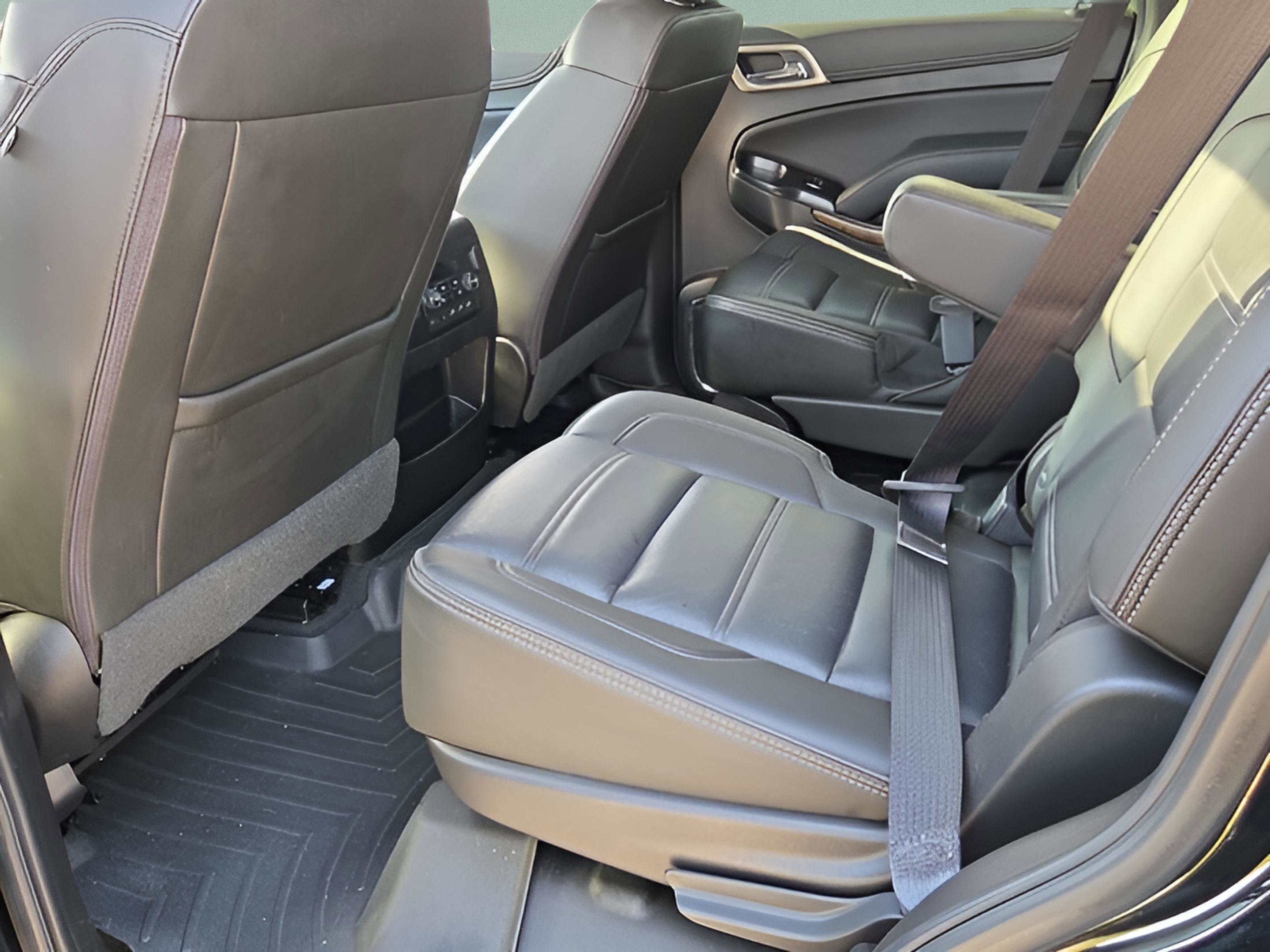 Used 2019 GMC Yukon Denali w/ Denali Ultimate Package AWD/4WD image 10