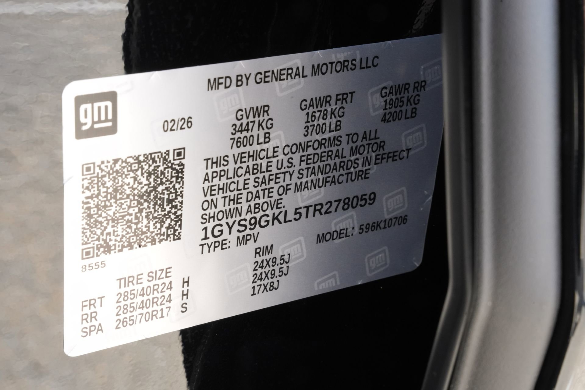 Certified 2026 Cadillac Escalade Platinum Sport w/ LPO, ONYX Package image 32