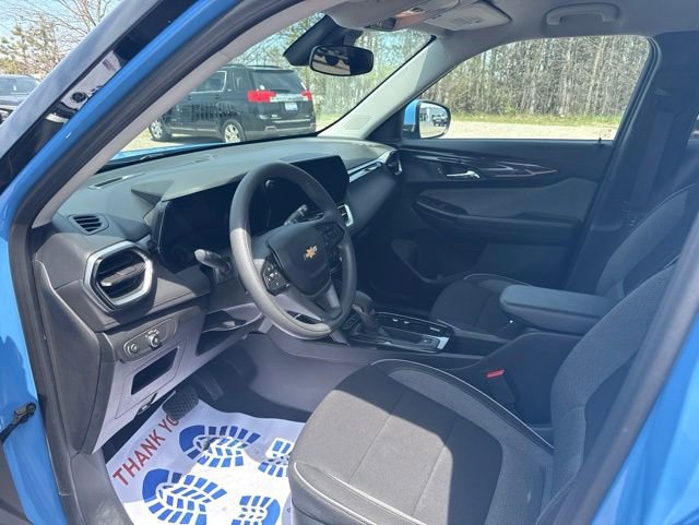 Used 2024 Chevrolet TrailBlazer LT AWD/4WD image 14