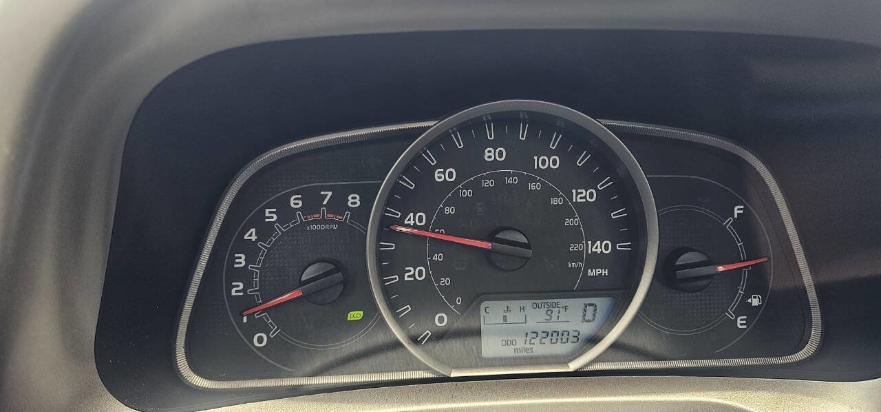 Used 2015 Toyota RAV4 XLE FWD image 8