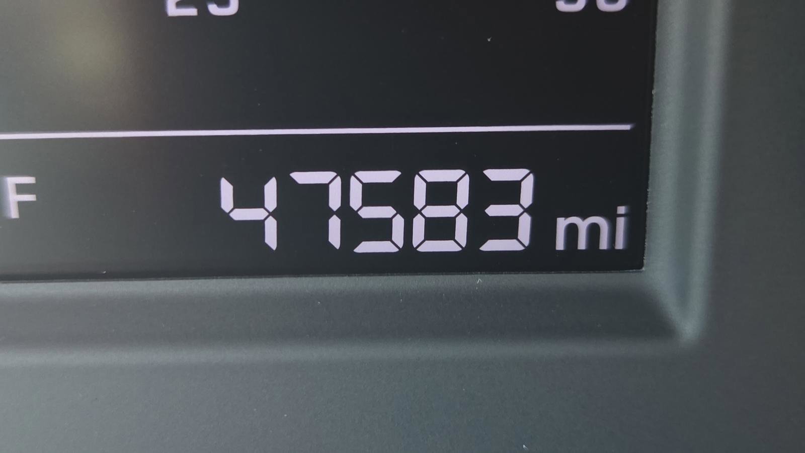 Used 2019 Hyundai Elantra SE image 11