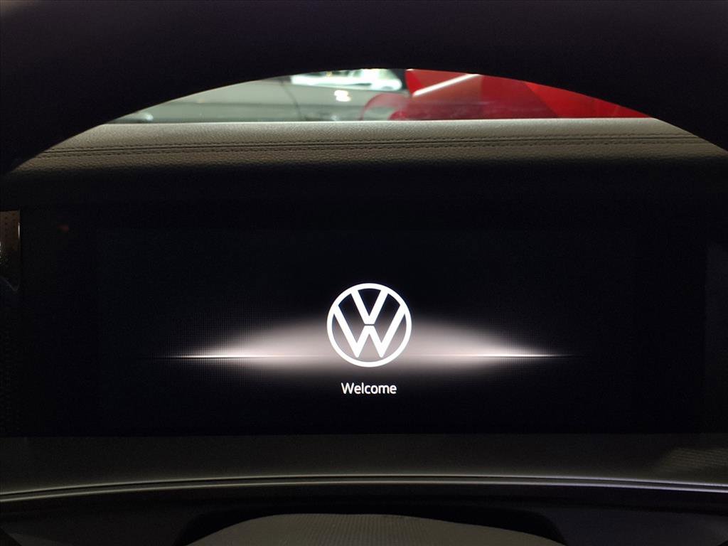 New 2026 Volkswagen Tiguan SE R-Line image 14